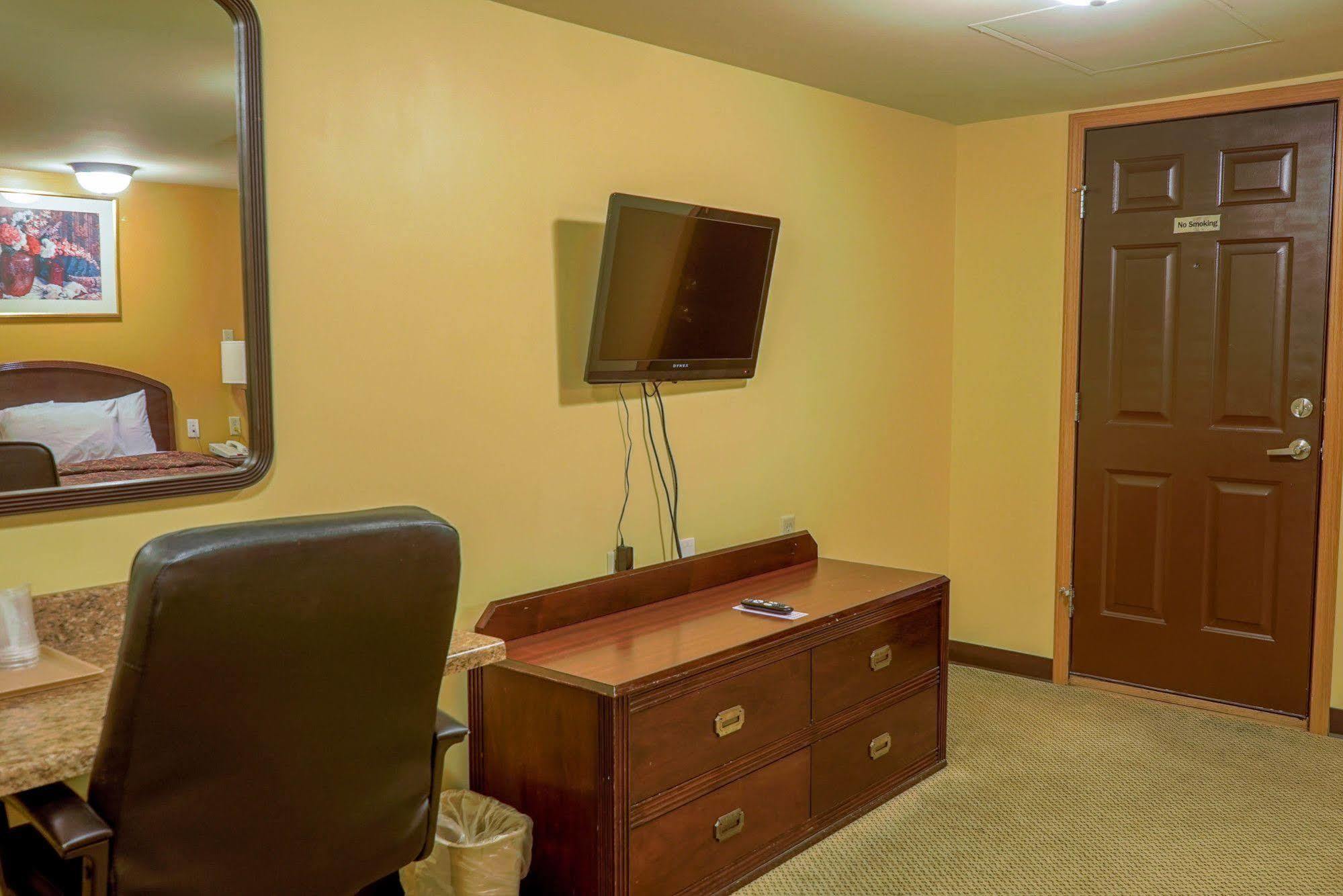 Regal Hotel 2*