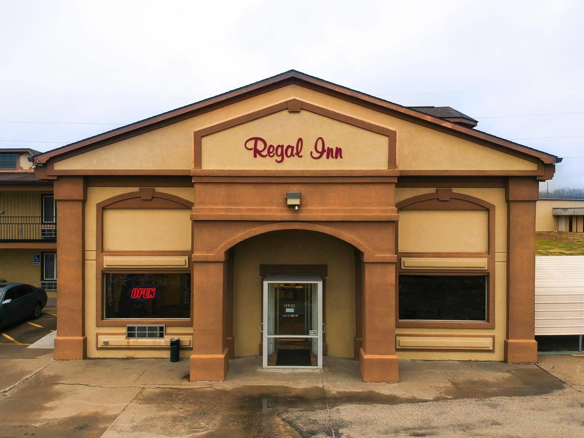 Regal Hotel